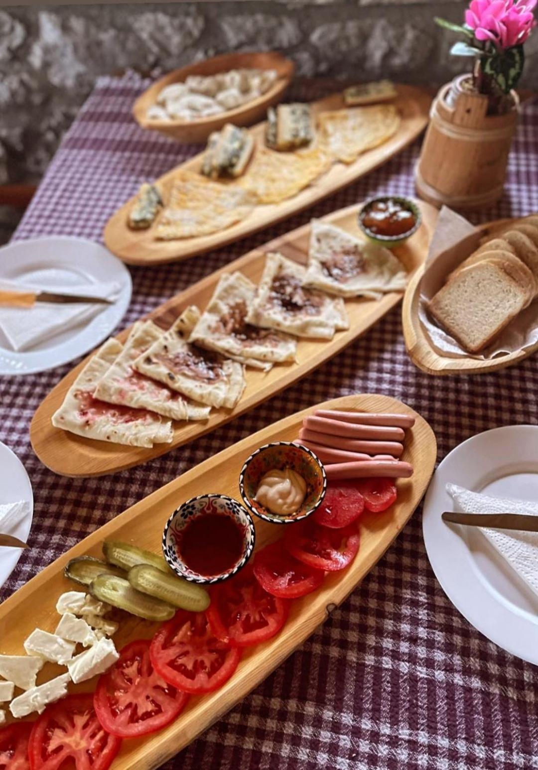 Holiday Bungalows & Food Plav Buitenkant foto